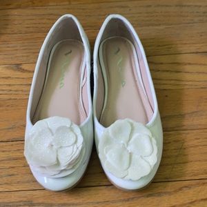 Kids 13 1/2 shoes flats